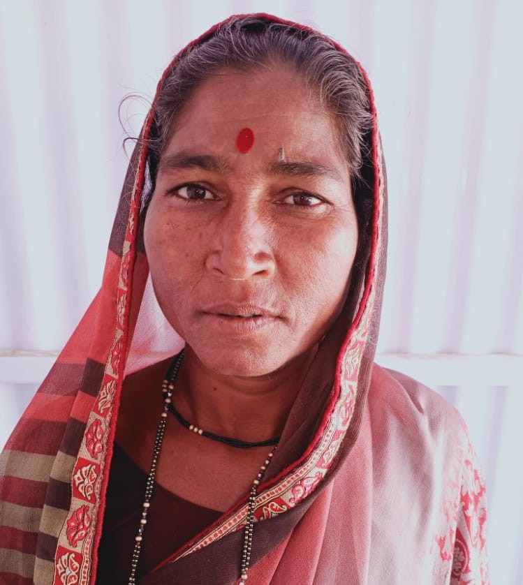 कोरे अलकाबाई पोपट