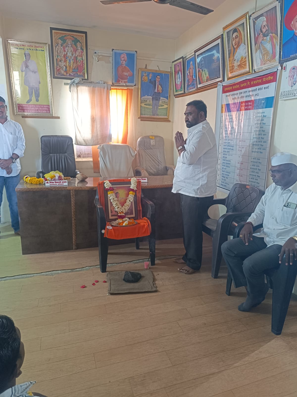 ग्रामपंचायत जळगाव (नि) येथे  विर एकलव्य जयंती साजरा केली 